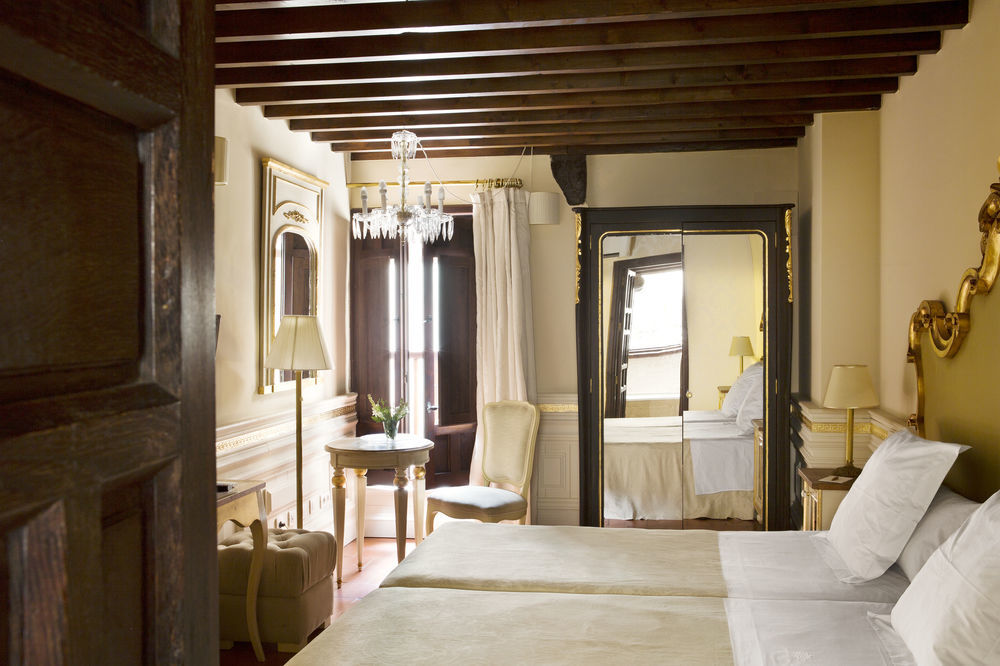 Hotel Casa 1800 กรานาดา ภายนอก รูปภาพ